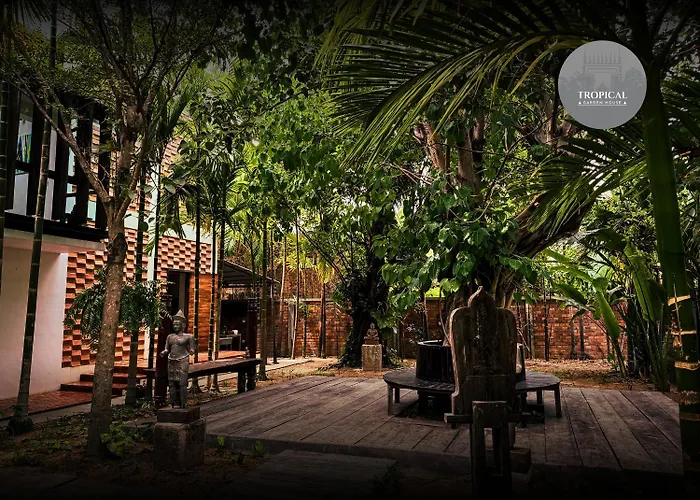 Tropical Garden House