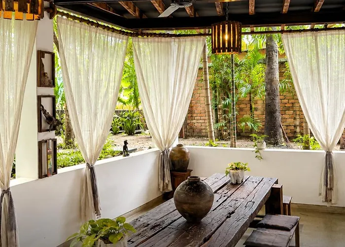 Tropical Garden House Hotel