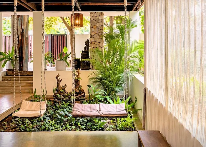 Tropical Garden House 5*